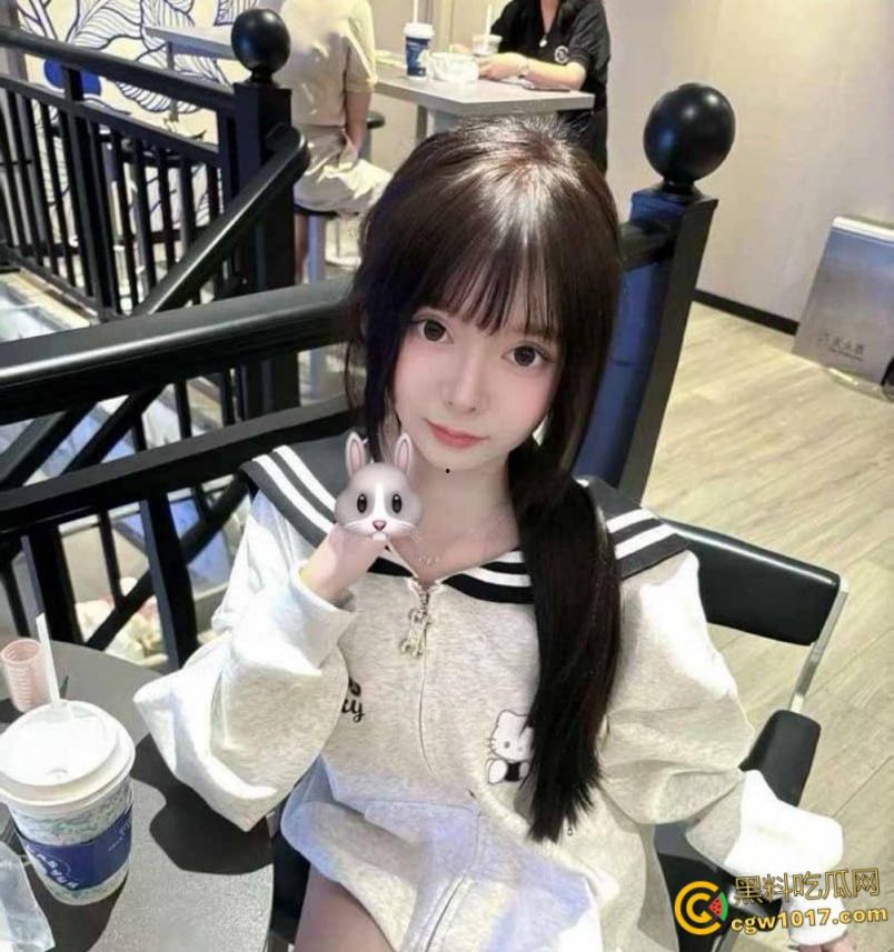 云南师范大学体育生【赵明理】,肌肉猛男与女友出租屋自拍做爱,巨乳翘臀无套抽插,把女友干的骚话连连 !-2