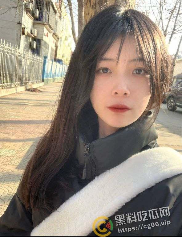 瓜友投稿!浙江大学文学系极品学生妹 拿奖学金就是为了跟男朋友出去开房 颜射 吞精 样样在行 学霸反差婊-1