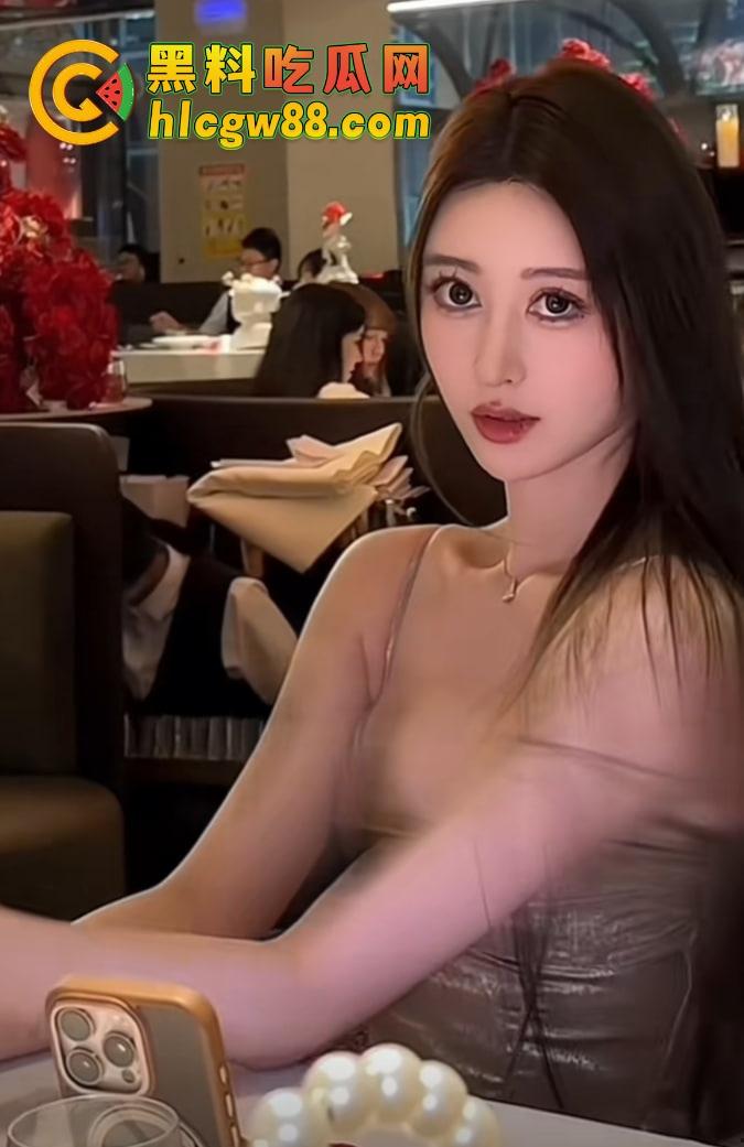 广东抖音小网红嫩模『一碗白米饭』5W拿下,175大长腿扛起来猛操,69口爆逼湿得滴水!-3