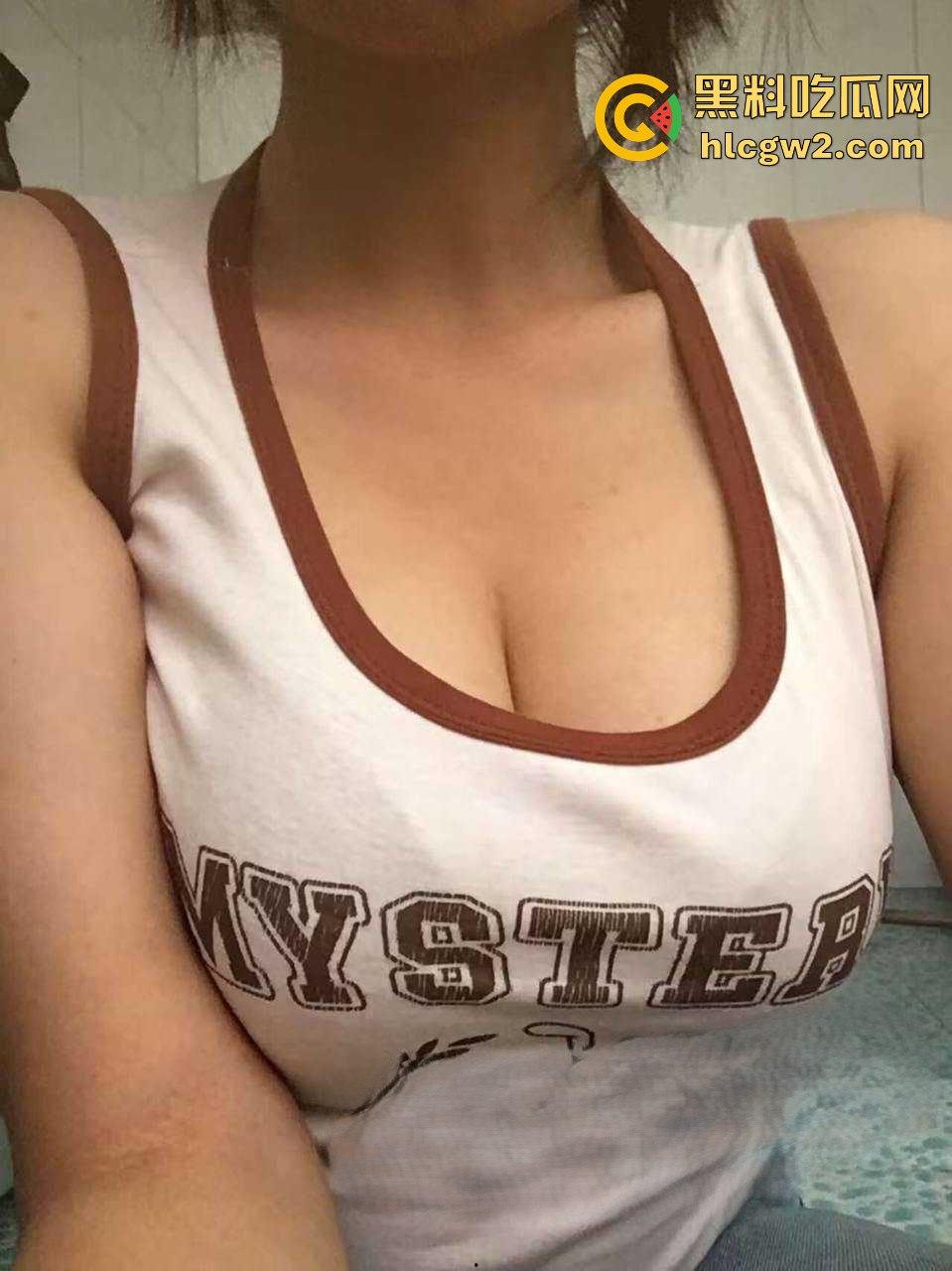 宁夏大学回族【马婷婷】校园骚鸡逼黑瘾大,全校大一到大四男生轮番上阵免费白嫖爽!-6