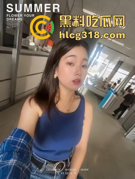 网恋约炮大翻车!房开好了套也买了,结果来个照骗,怎么相差这么大,自己约的炮含泪都要打完!-4