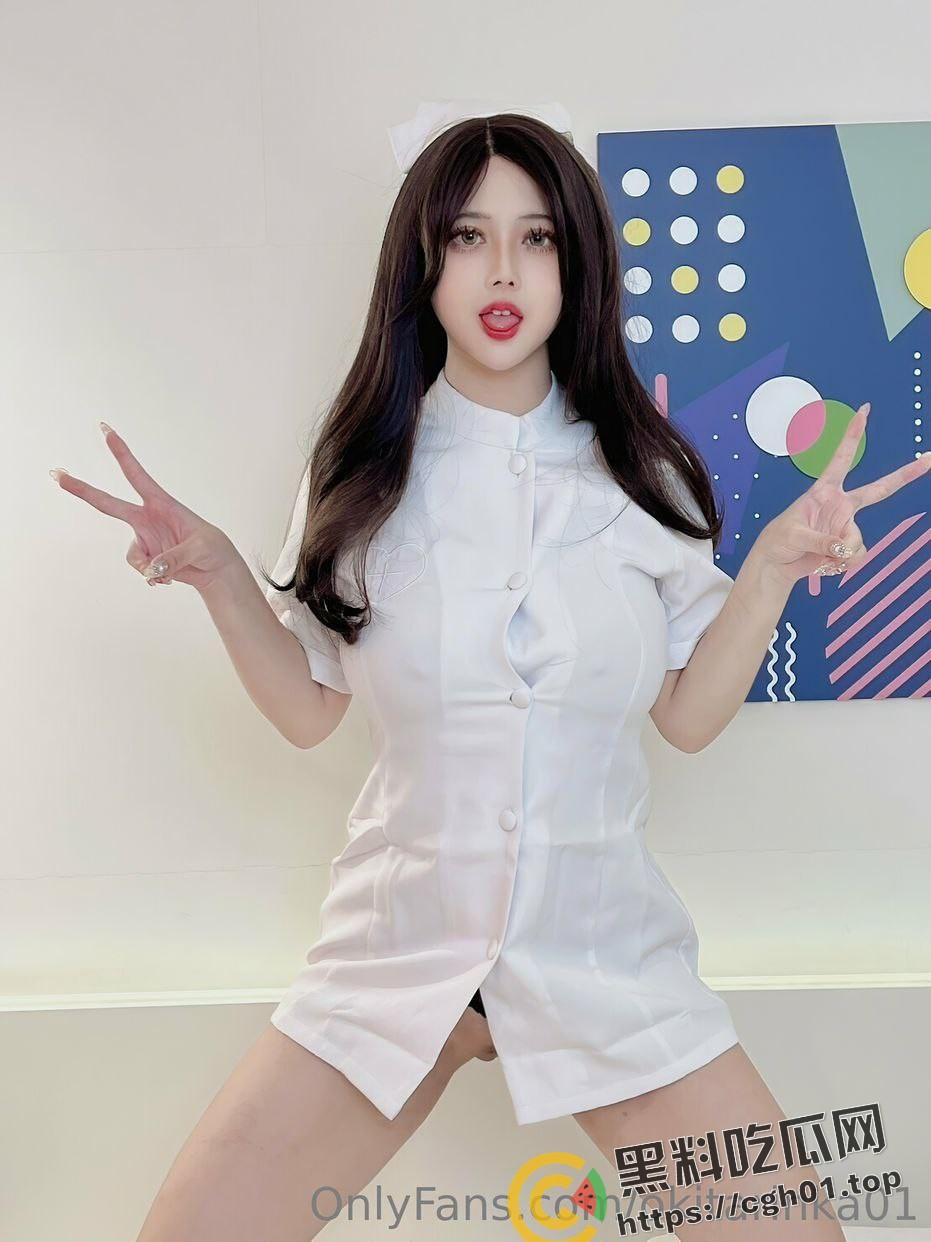 顶级福利姬【沖田凜花】【Rinka】童颜巨乳小魅魔 最新6部付费套图 100p+6V大合集-52