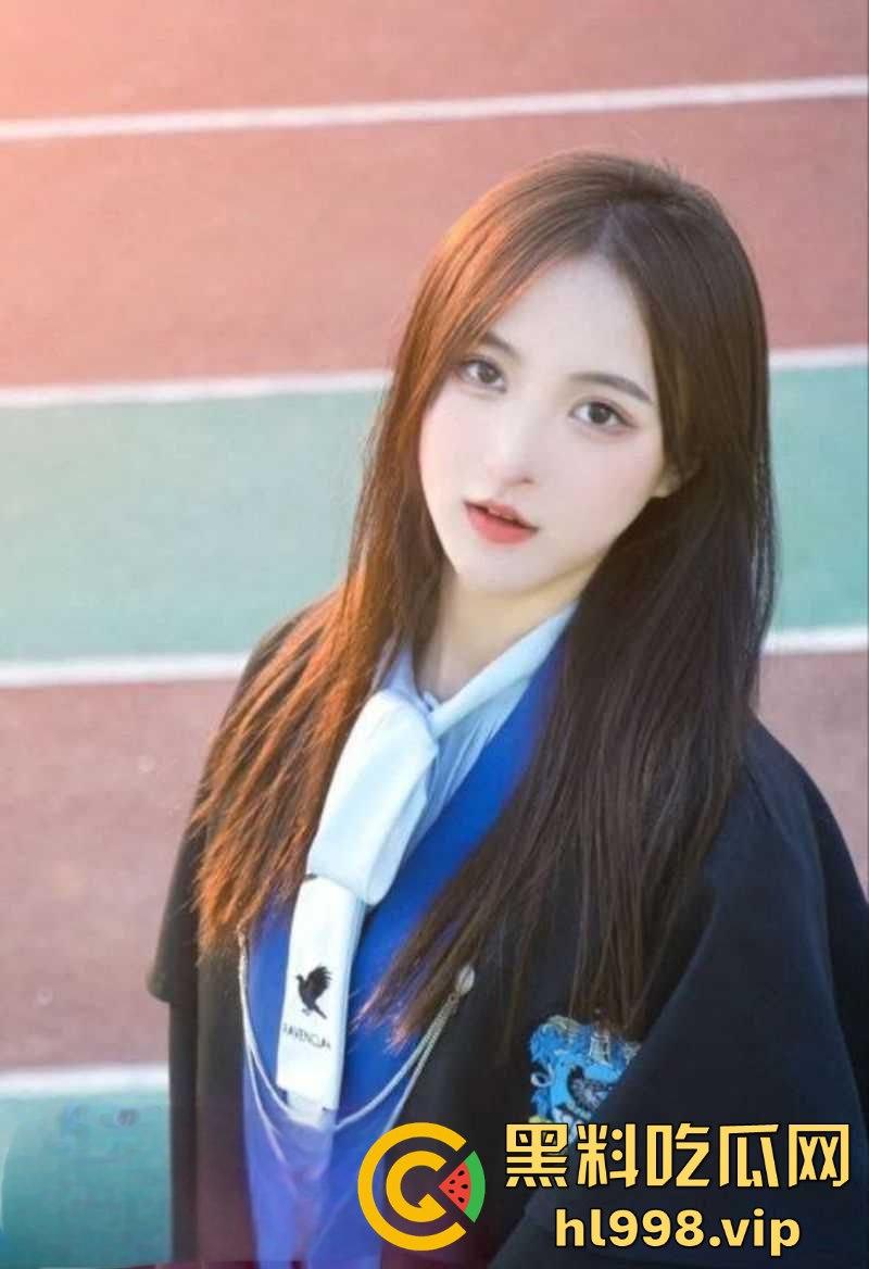 北京科技学院【燕明希】上演毕业即巅峰!一边吃低保一边勾引大叔,背地还玩他儿子!-4