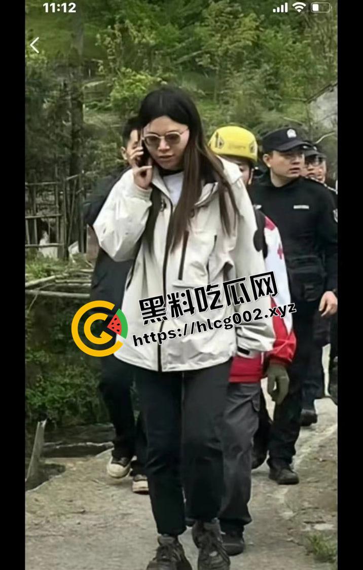 杭州清凉峰女子失踪事件!丈夫顶级阳谋全网找人 全国范围丢人 网传做爱视频流出 魏女士爬山怎么把衣服拖了呢-4
