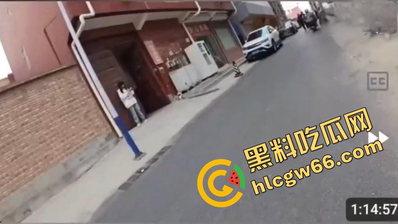 河北燕郊城中村50块一个站街女，巷子里排队等着你上，嘴活猛床技野，群众里面最好不要有坏人！-17