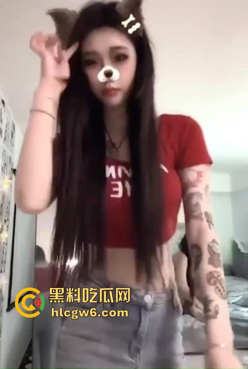 河北精神小妹【向如意】不愧是个狠人,身材顶姿势骚,被曝光不雅视频,床上吃鸡吃到飞起,翻车也香得离谱!-2