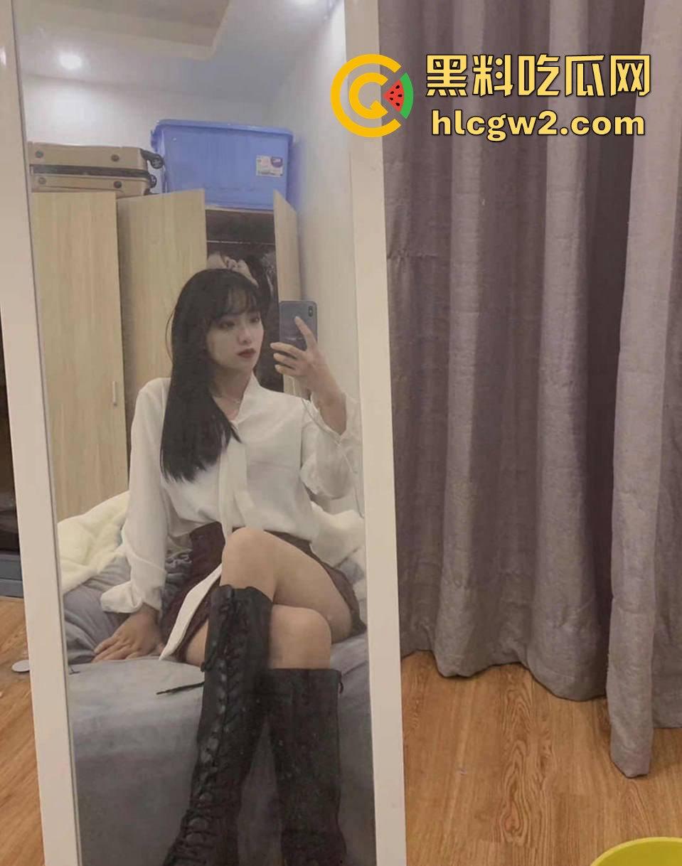 独家爆料 吉林大学校花【翟书萍】不雅视频被男友曝光!骚鸡对镜黑丝口活,怼脸拍摄竟被男友外流!-8