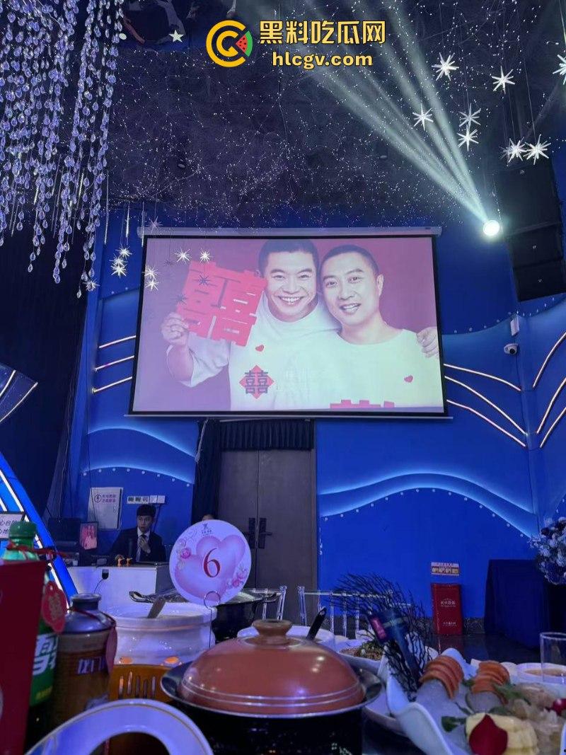 菊花一紧:成都北湖筵禧gay婚现场视频流出 打破世俗勇敢合体 男男亲亲有点怪怪的-7