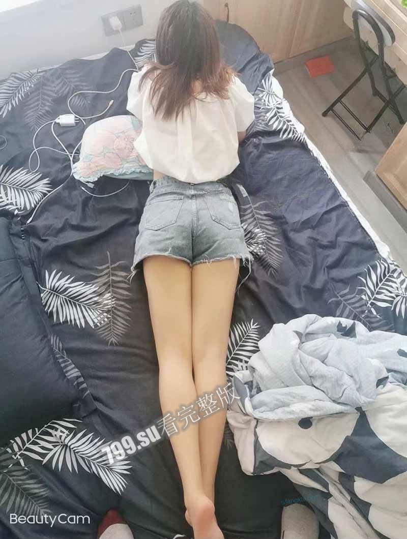 大连小情侣日常同居自拍 蜜桃臀被疯狂插入 口爆吞精 极致调教-5