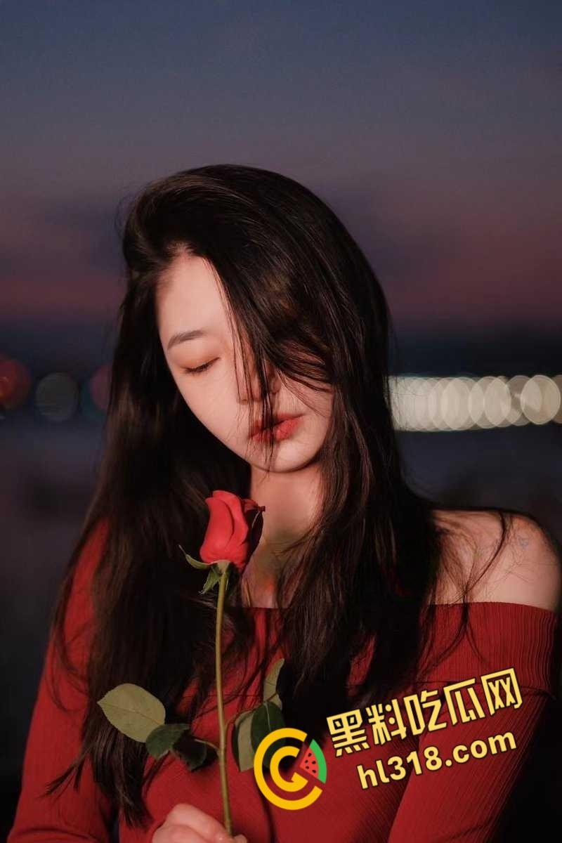 湖北师范大学【曾晓婷】,模样清纯得像个邻家妹妹,但骨子里骚得要命,被22厘米巨物捣得乱颤 !-5