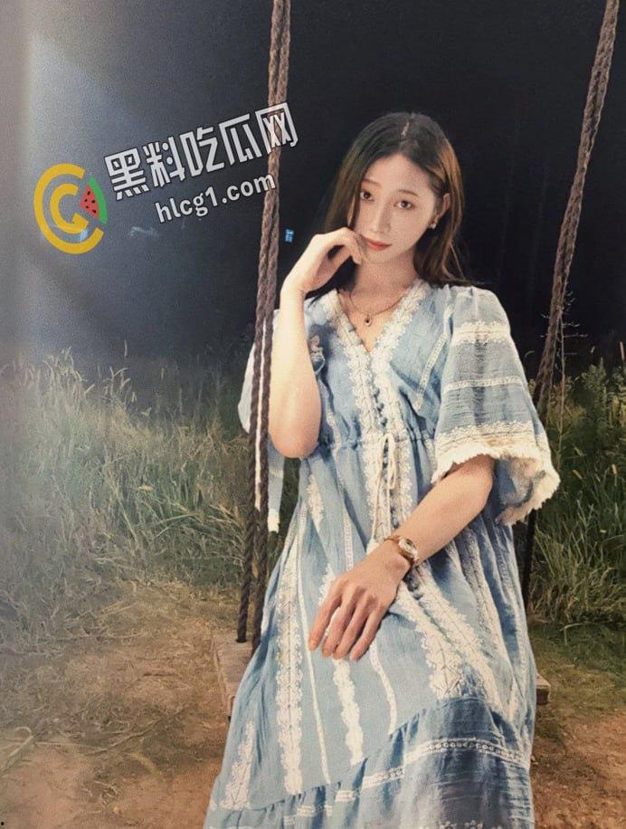 四川音乐学院舞蹈生女神 肖宇馨 下海兼职 假装清纯不让拍脸 后来在金钱的力量下妥协 给金主口交毒龙技术堪比技师-2