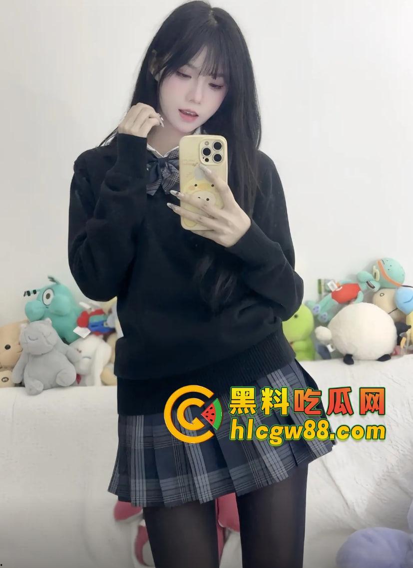 抖音云南24岁『每天存一块』发骚照钓金主,结果遭遇变态SM,塑料袋窒息爱捆绑调教,逼卖不成反被虐!-8