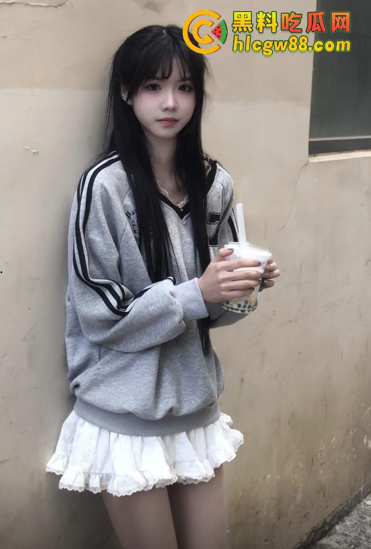 抖音云南24岁『每天存一块』发骚照钓金主,结果遭遇变态SM,塑料袋窒息爱捆绑调教,逼卖不成反被虐!-16