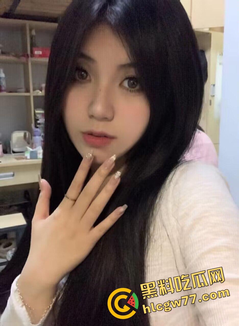 校园野王『林家周』的约啪盛宴曝光,从图书馆学霸到健身系小狼妹,全系校花都成了他露脸爽片主角!-2