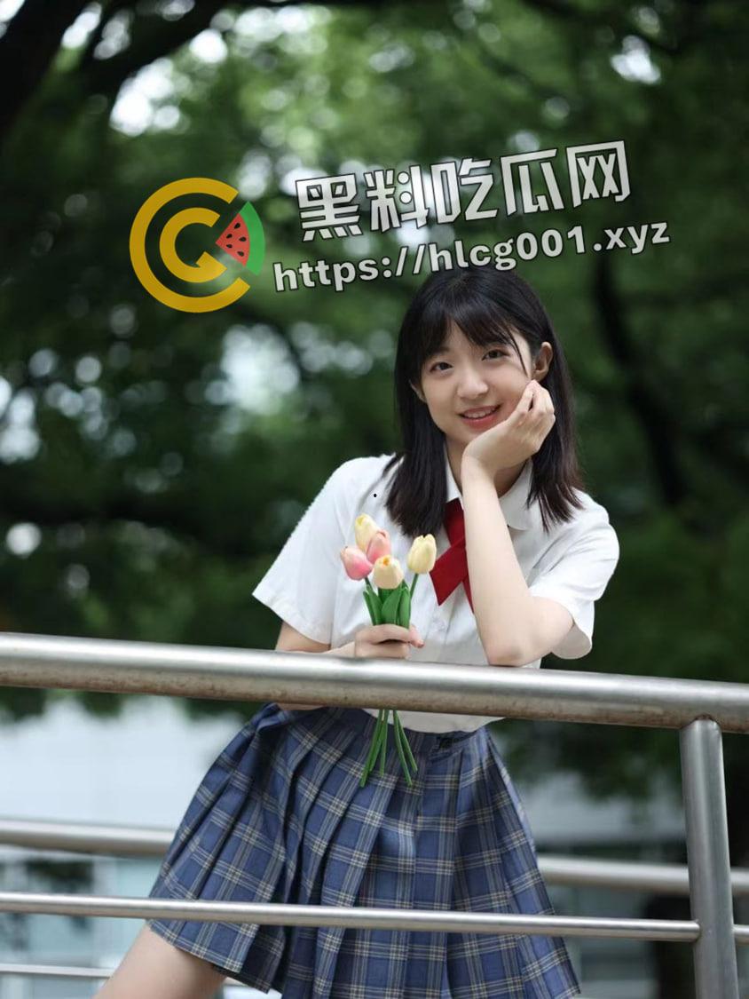 甜美学妹爱上我!上海女大学生私密流出 甜美笑容 白嫩酮体 妈妈我恋爱了-3