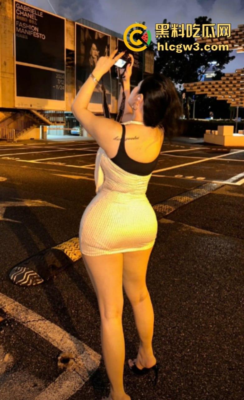 独家爆料!抖音25万粉丝网红 巨乳骚鸡【selianacloa】大尺度私拍福利视频流出-8