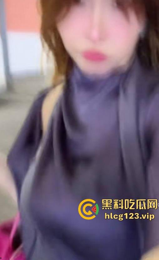 抖音百万粉丝网红烟花iris堕落!成了金钱与性欲的双奴隶,3000块就能操!-2