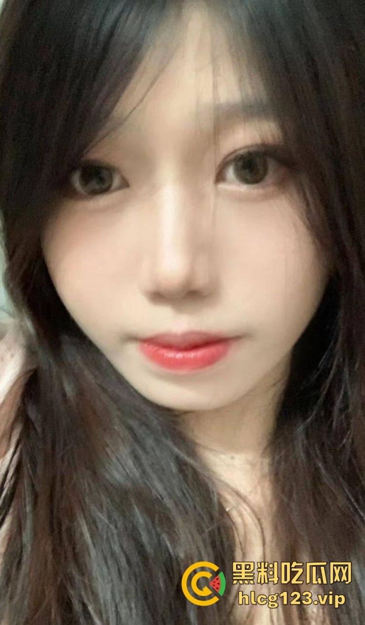 极品双马尾学生妹【欢欢】,甜美萝莉风格私下大反差!COS扮装直播裸舞让人把持不住!-37