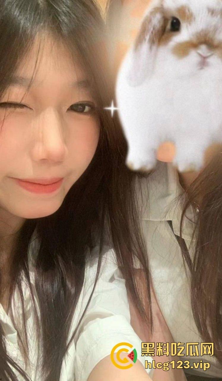 极品双马尾学生妹【欢欢】,甜美萝莉风格私下大反差!COS扮装直播裸舞让人把持不住!-41