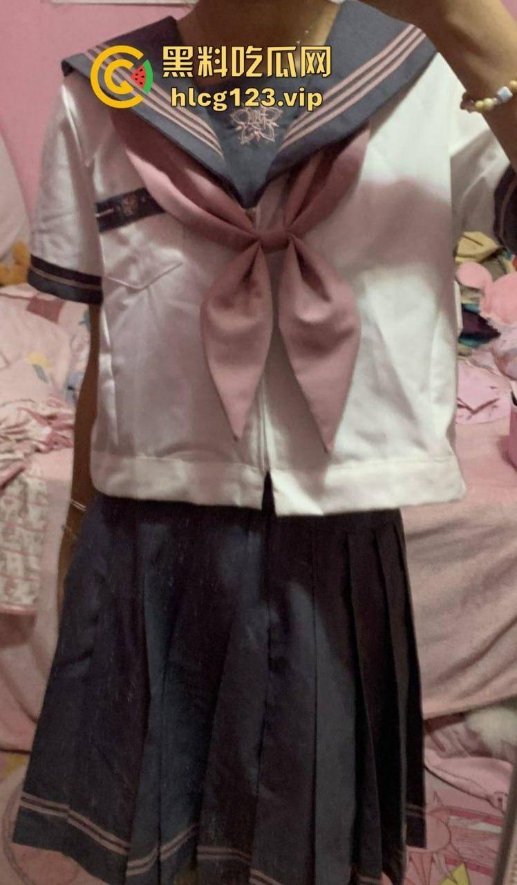 极品双马尾学生妹【欢欢】,甜美萝莉风格私下大反差!COS扮装直播裸舞让人把持不住!-47