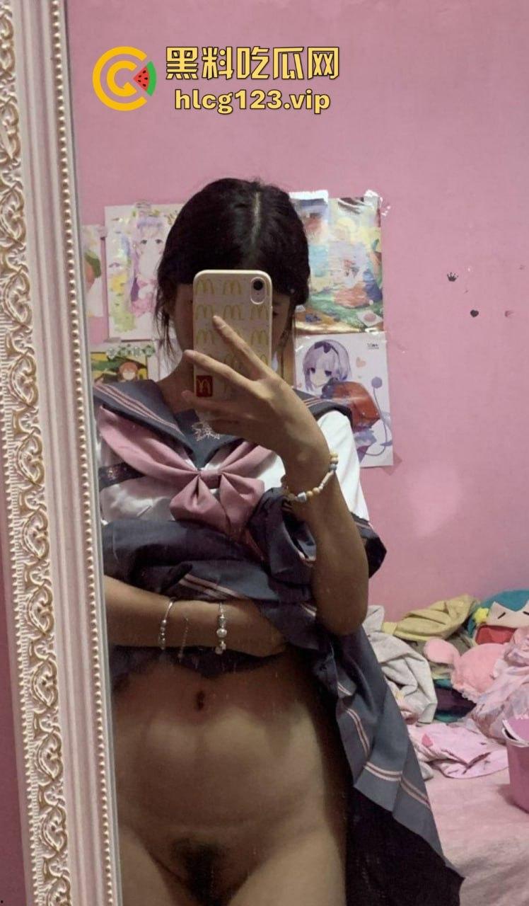 极品双马尾学生妹【欢欢】,甜美萝莉风格私下大反差!COS扮装直播裸舞让人把持不住!-55